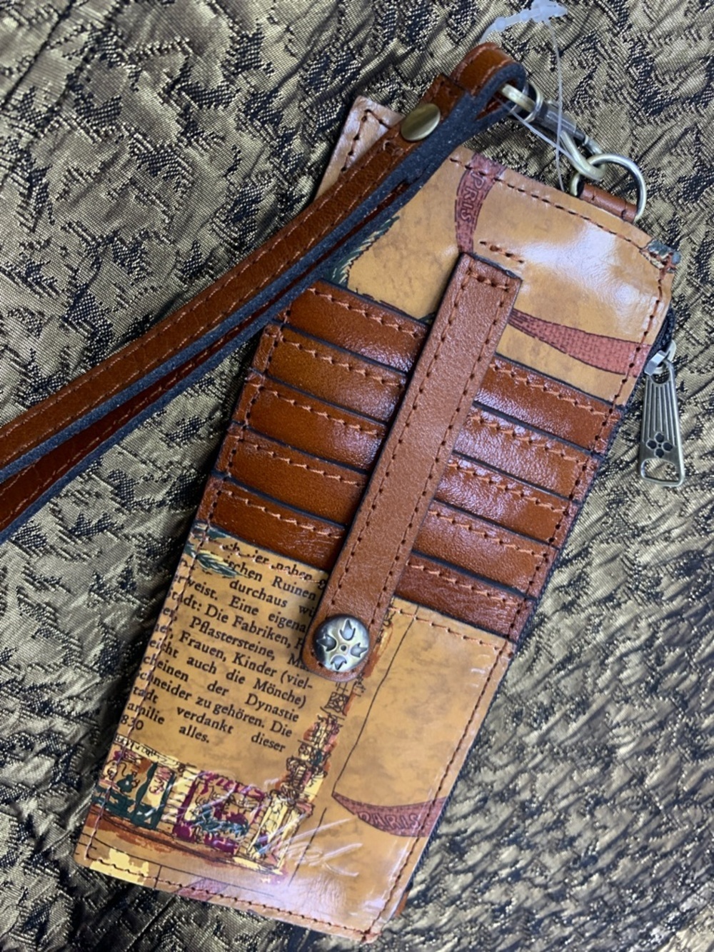 Patricia Nash Tan and Brown Vintage Print Leather Card Holder - Picture 7 of 7